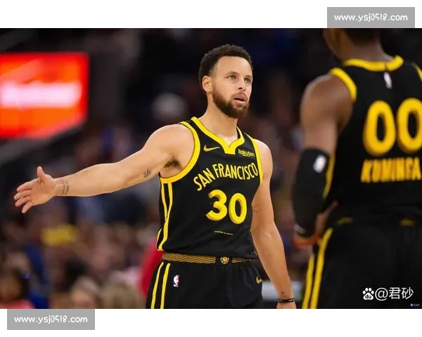 库里科联主场迎战巴勒斯人展开激烈对决双方争夺关键积分形势紧张